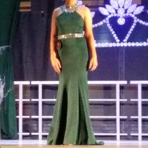 Stunning Emerald Green Dress